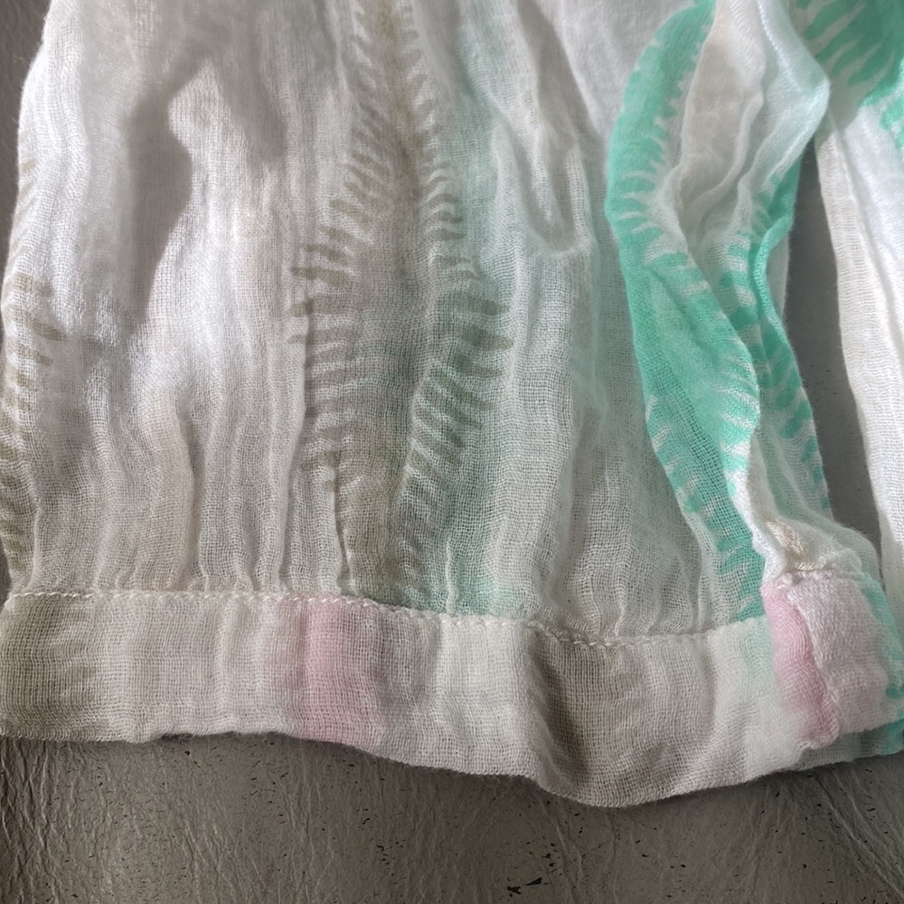 Roller Rabbit Serafina Palm Pattern Tunic💚🤍💗 - Picture 7 of 12
